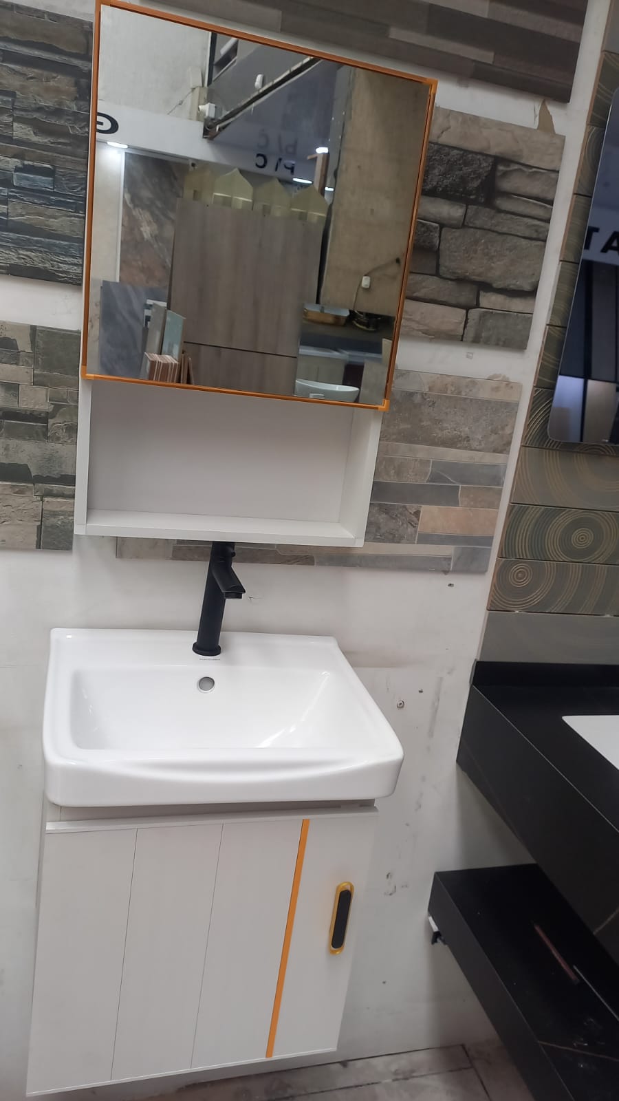 MUEBLE BOLZANO FLOTANTE 40X40 PORCELANUX